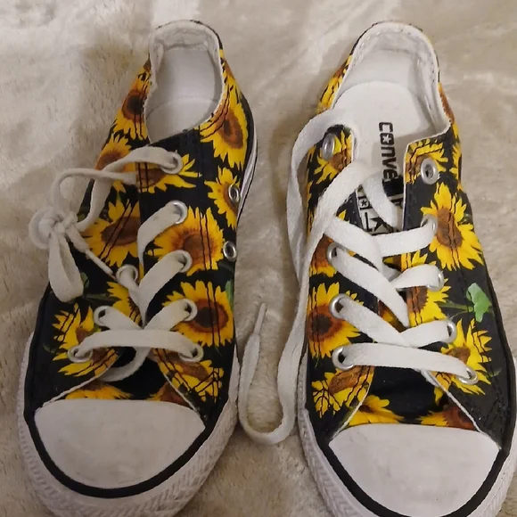 Converse Kids Sunflower Sneakers - Black and Yellow - Picture 1 of 7